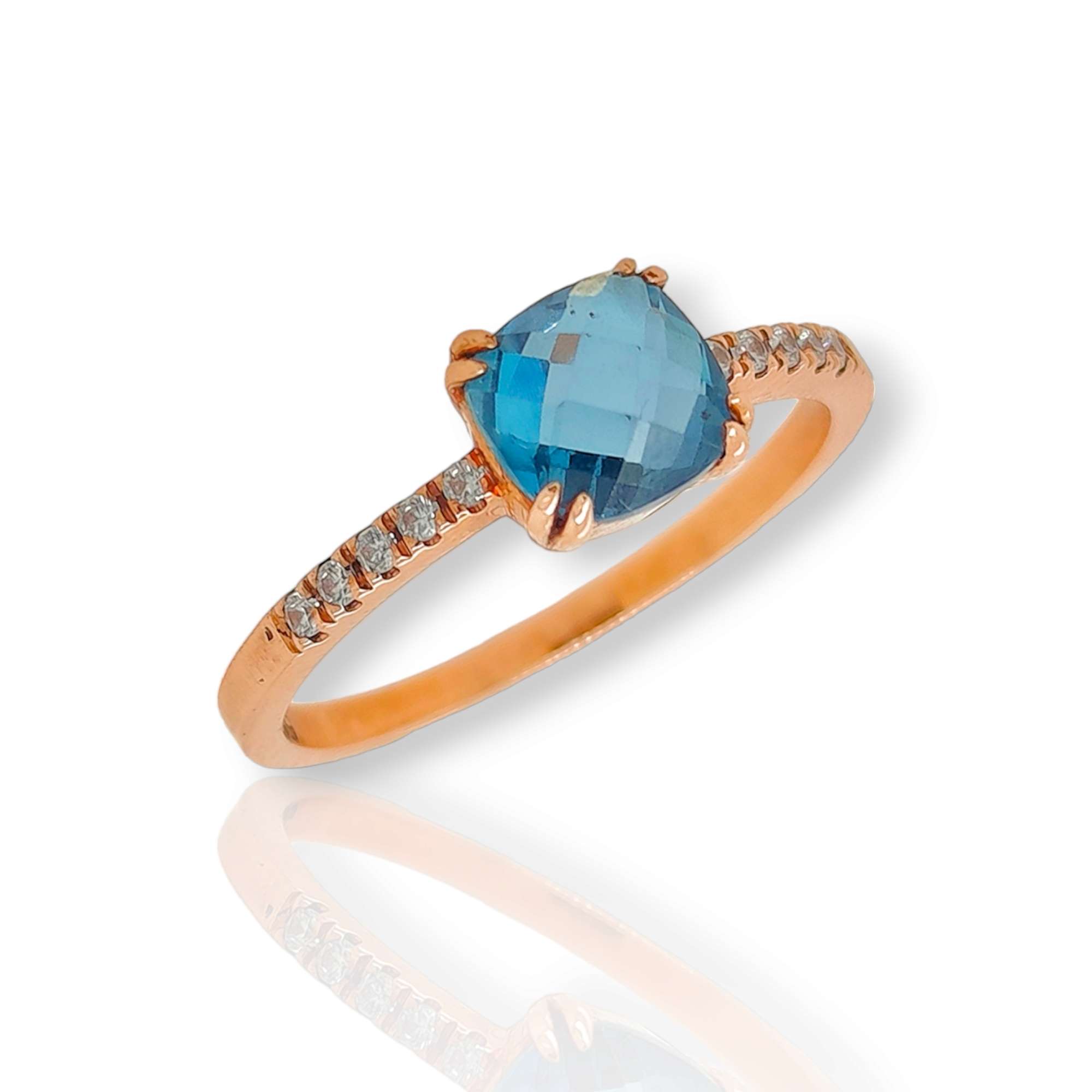 Δαχτυλίδι με London Blue Topaz